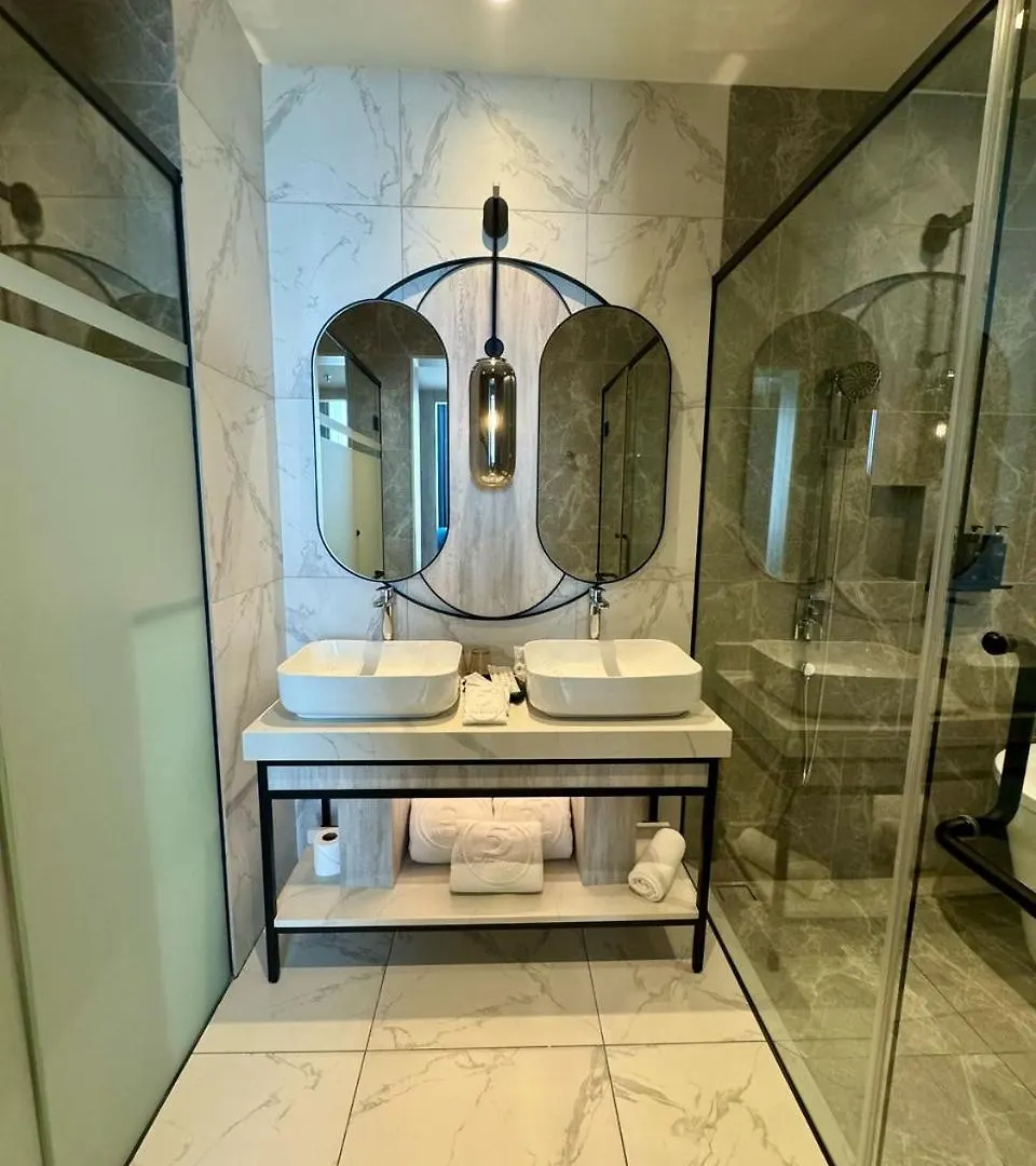 *****  Fifth Avenue Hotel George Town Malaysia