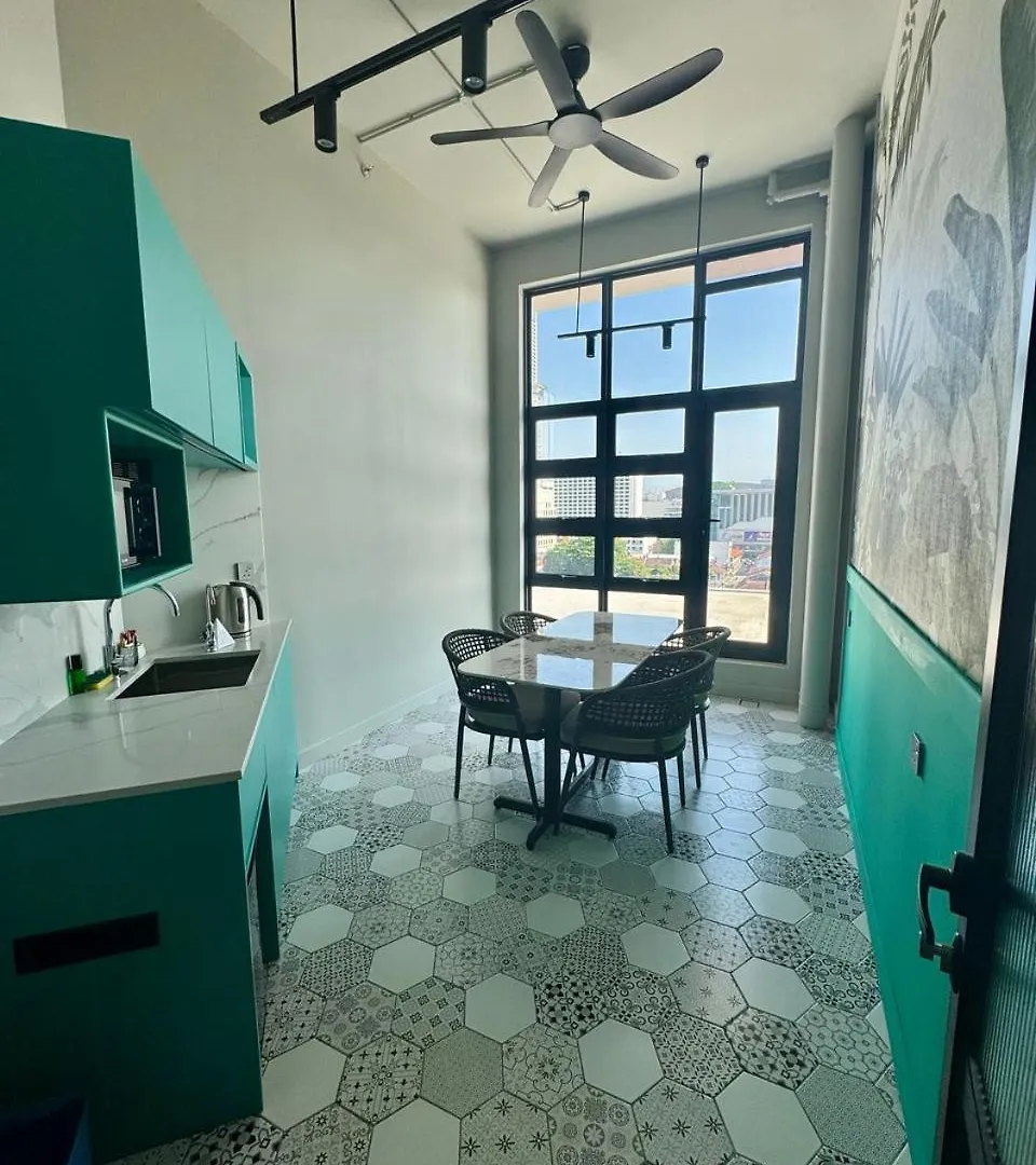 Fifth Avenue Hotel George Town